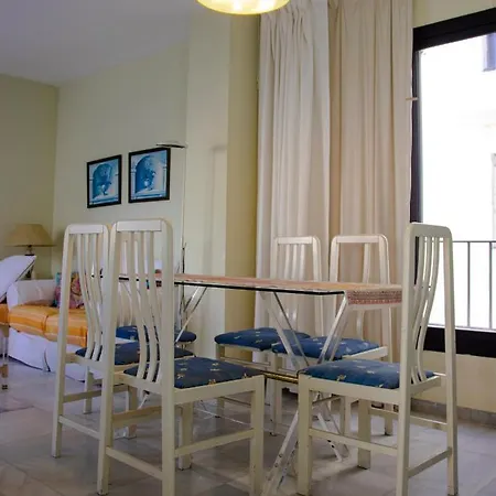 Apartamento Jardines Banus Apt *